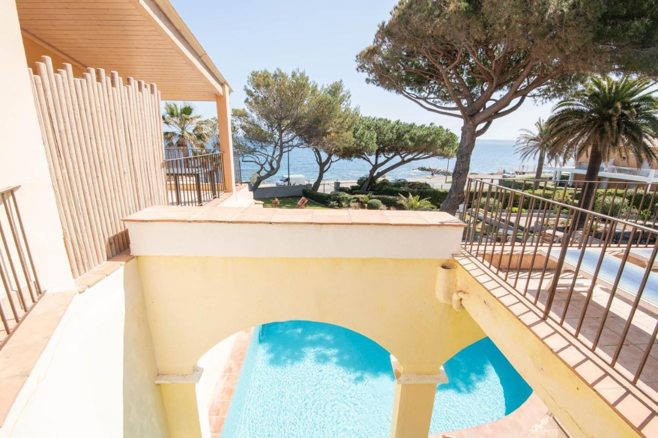 Villa Les Glycines Les Issambres Exterior photo
